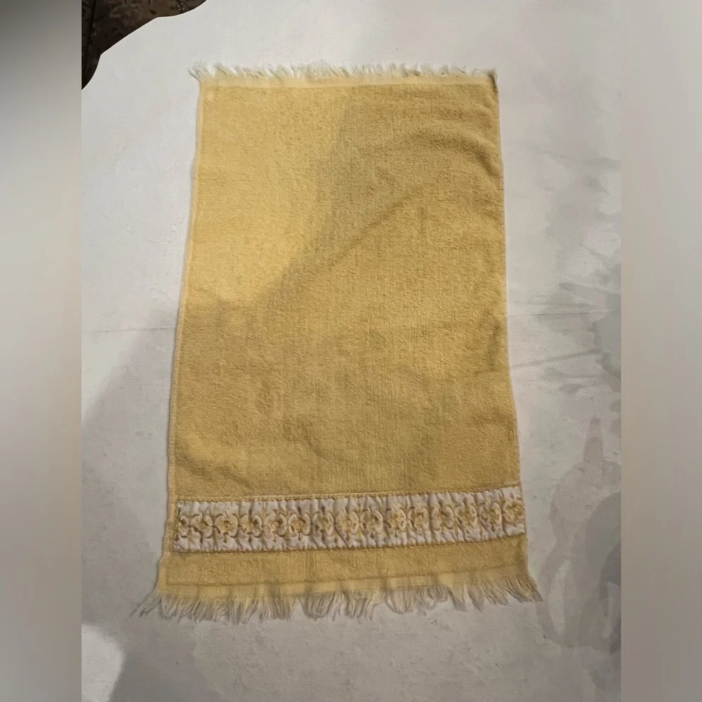 Vintage 60s/ 70s style embroidered yellow hand towel. GUC! Super retro!